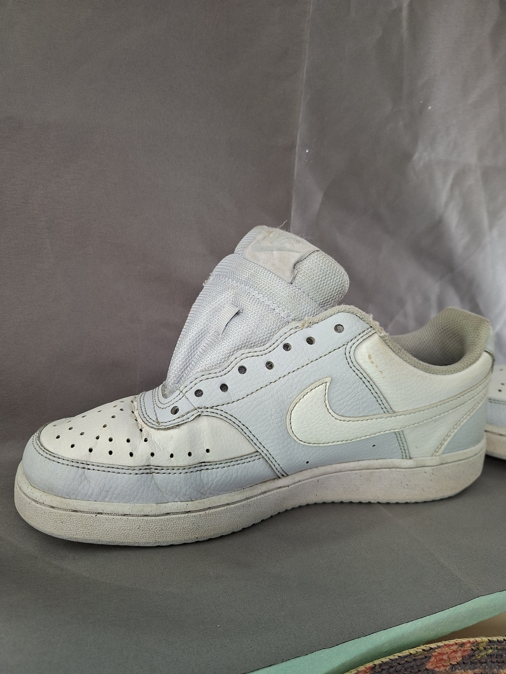 Nike Women’s Low-Top Sneaker — White